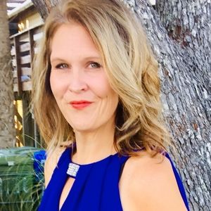 Meet your Posher, Briana